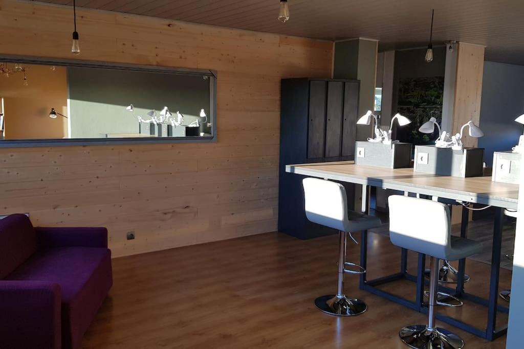 Bed & Working - Tramway - Chambres Partagees De 4 Lits Toulouse Exterior foto